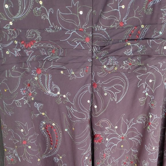 🌎RB Collection || Embroidered Brown Dress - Picture 4 of 8